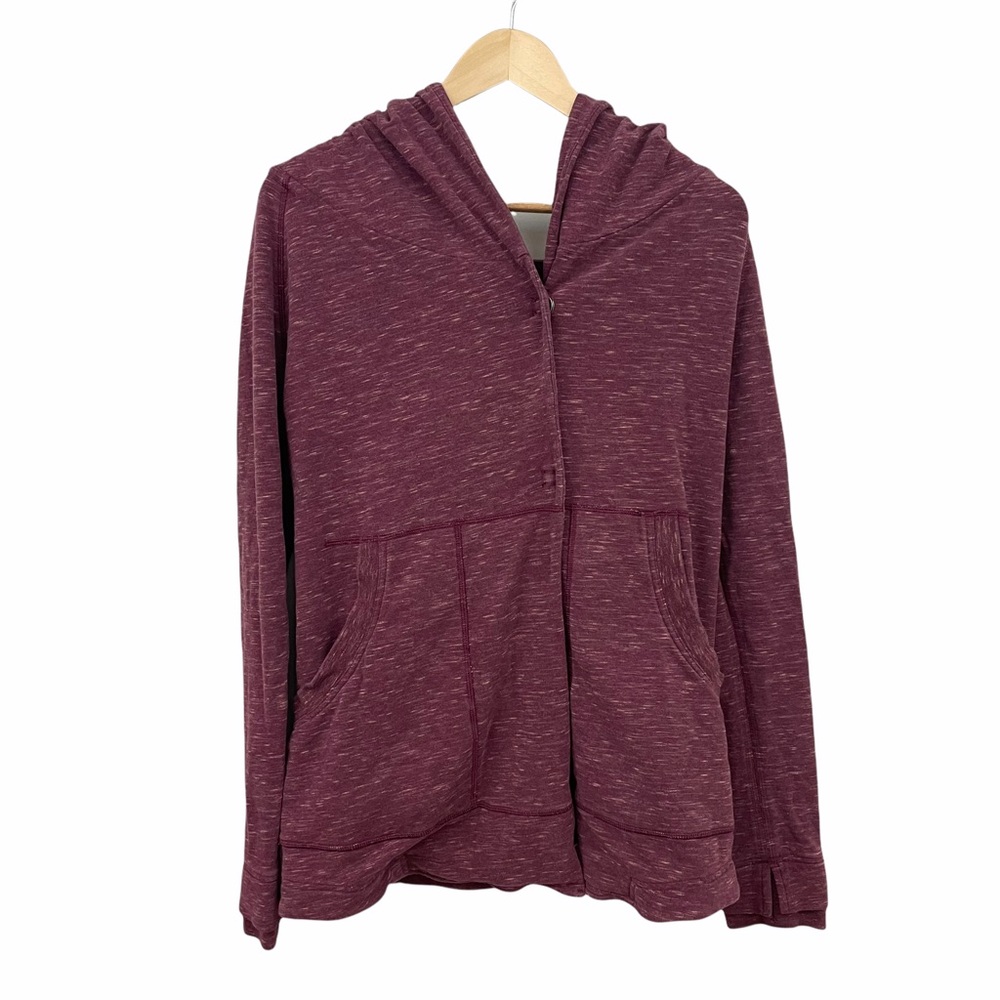 - Lululemon find your center top wrap size 6 burgundy